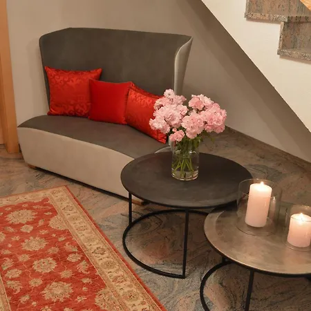 Gastehaus Weber Apartment Oberperfuss