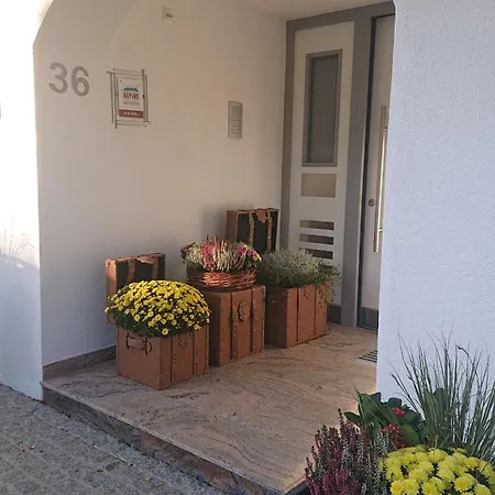 Apartment Gastehaus Weber *