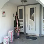 Gaestehaus Weber