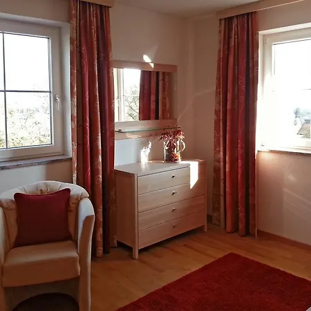 Gaestehaus Weber Apartament Oberperfuss