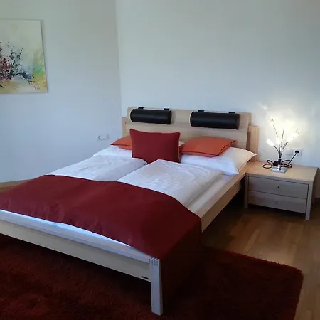 Appartement Gaestehaus Weber *